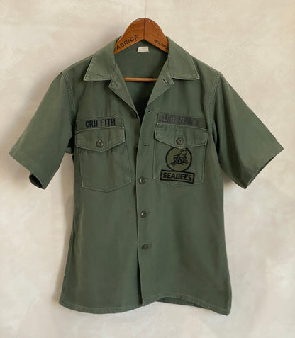 Medium Authentic 1970 US Army Vintage Vietnam Fatigue Shirt | Classic Military Style | USA Vintage BCN-AJ357 Studio