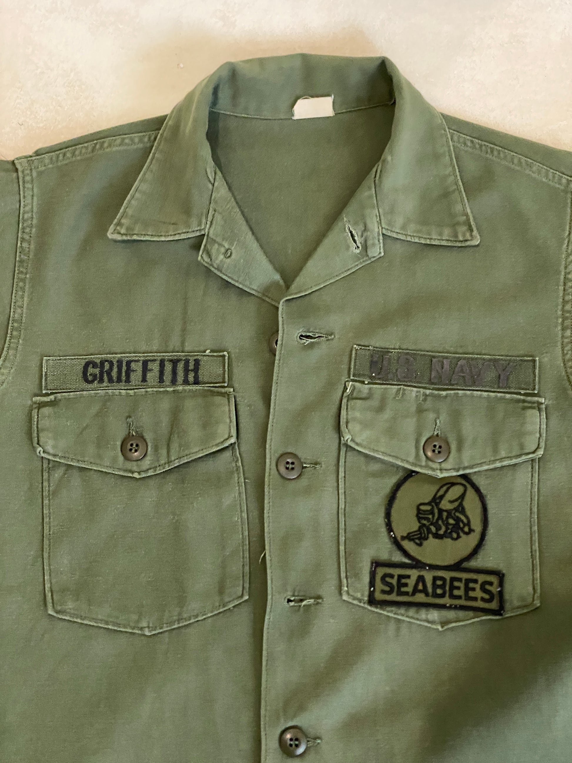 Medium Authentic 1970 US Army Vintage Vietnam Fatigue Shirt | Classic Military Style | USA Vintage BCN - USA Vintage Bcn