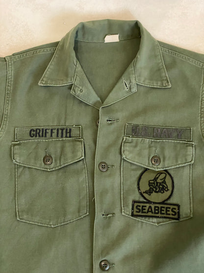 Medium Authentic 1970 US Army Vintage Vietnam Fatigue Shirt | Classic Military Style | USA Vintage BCN-AJ357 Studio