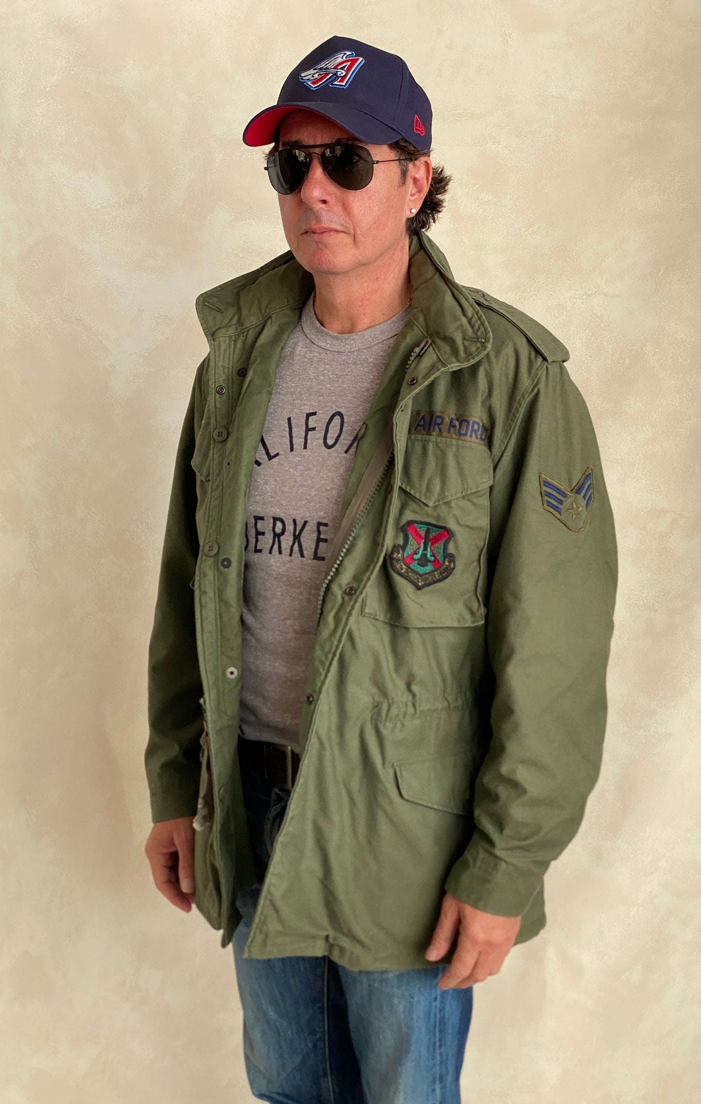 Authentic 1987 US Army M-65 field jacket, classic military vintage coat in size Medium Long
