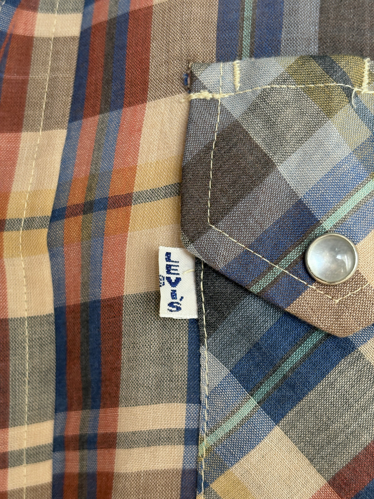 Vintage 1970s Levi’s Big E Western Plaid Shirt — Pearl Snap — Size Large