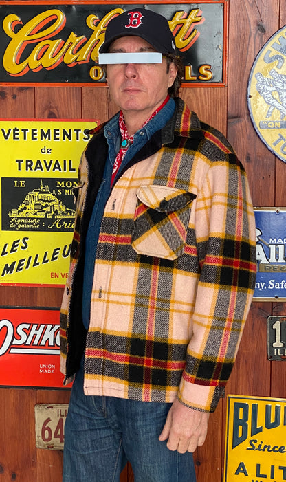 Size XL. Vintage 70s Woolrich plaid wool jacket-AJ357 Studio