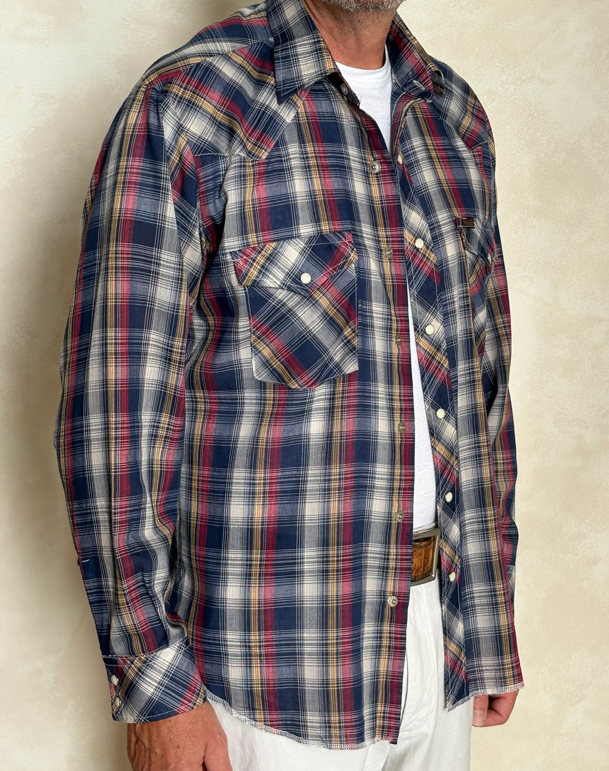 Vintage Wrangler Western Plaid Shirt — Pearl Snap — Size Large made in USA