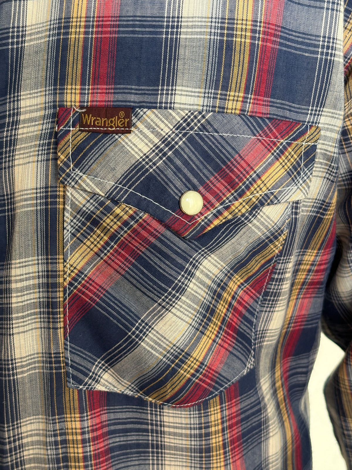 Vintage Wrangler Western Plaid Shirt — Pearl Snap — Size Large made in USA