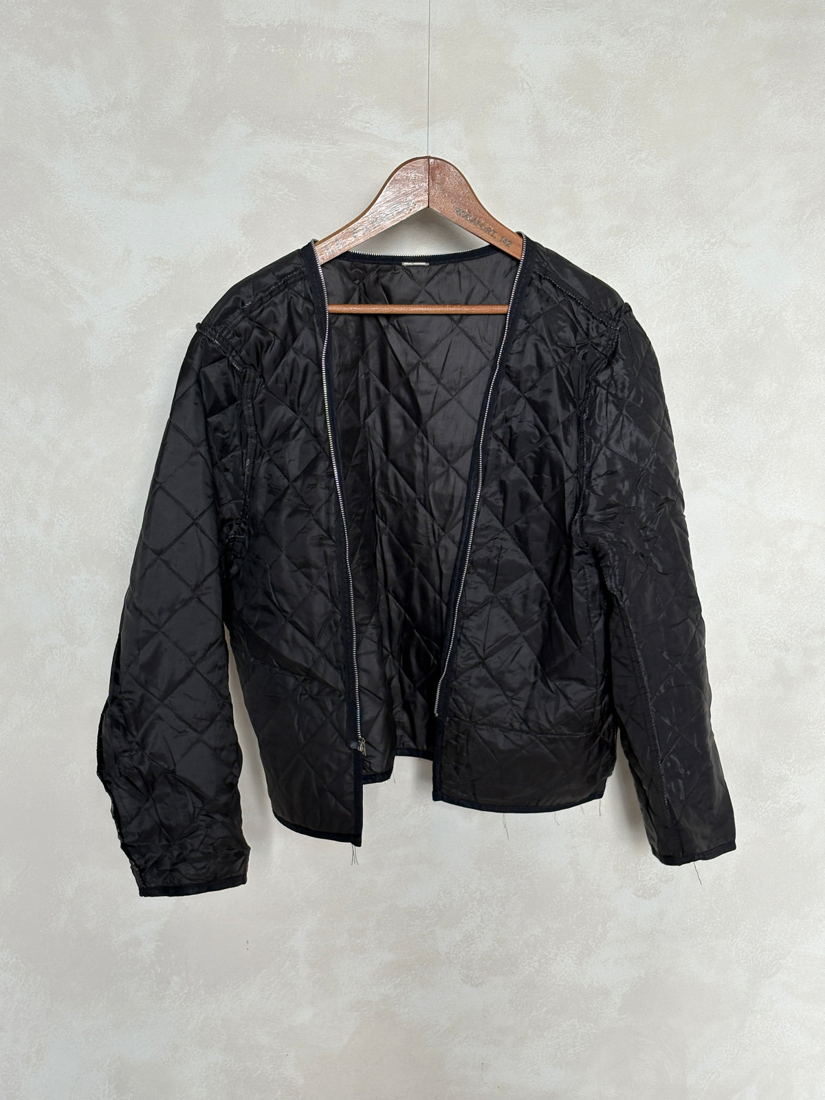 Size 44US / 54EU Vintage University of Ottawa Varsity Jacket — Maroon Leather Bomber — Canadian College Jacket 1970s-AJ357 Studio