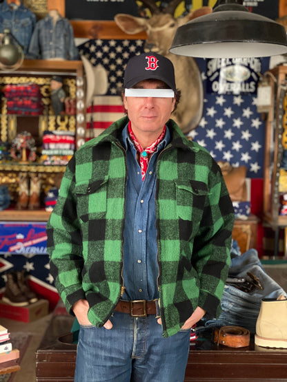 Size Large Vintage buffalo plaid wool jacket Made in USA-AJ357 Studio