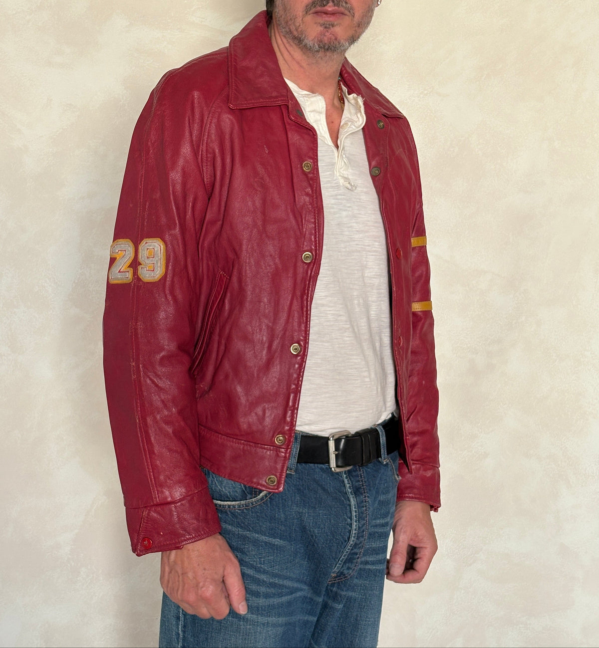 Size 38US / 48EU. Vintage 1970s Redmen Leather Varsity Jacket — St. Boniface College Style — Canadian Sports Team Bomber #29 SB Patch-AJ357 Studio