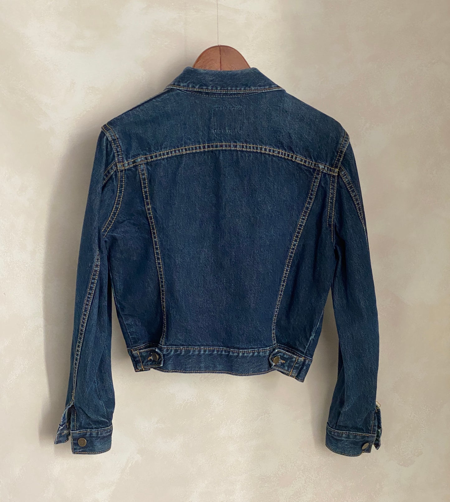 Women size Large. Lee 2 pockets jacket ( newer model ) - USA Vintage Bcn