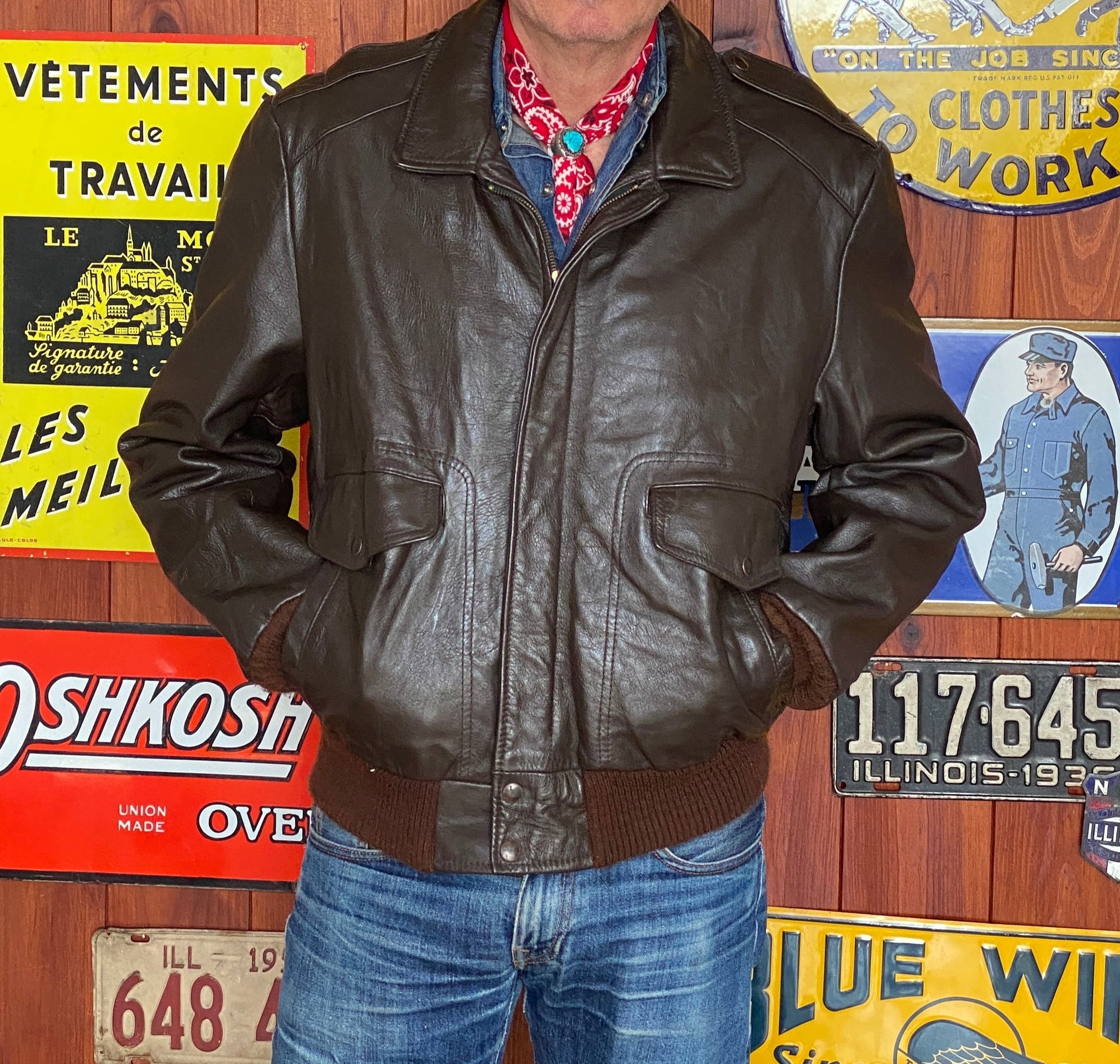 Vintage Leather Bomber Flight Jacket Aviator Size 44US Reg (54EU) – Timeless Classic