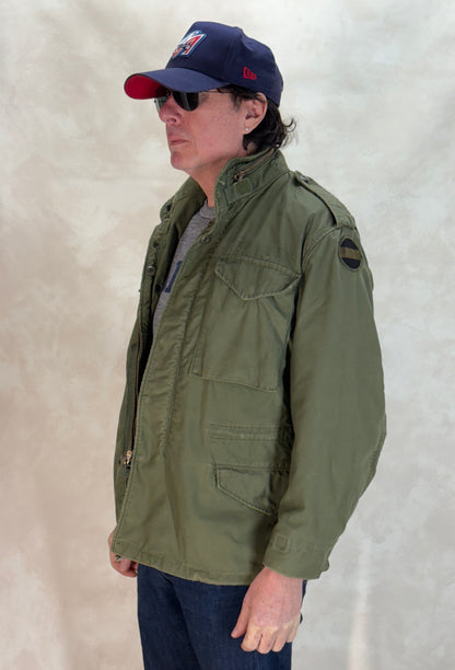 Small Short . Authentic 1974 US M-65 field jacket Military-AJ357 Studio