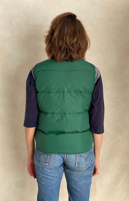 Size Med Ladies. Vintage L.Lbean down vest-AJ357 Studio