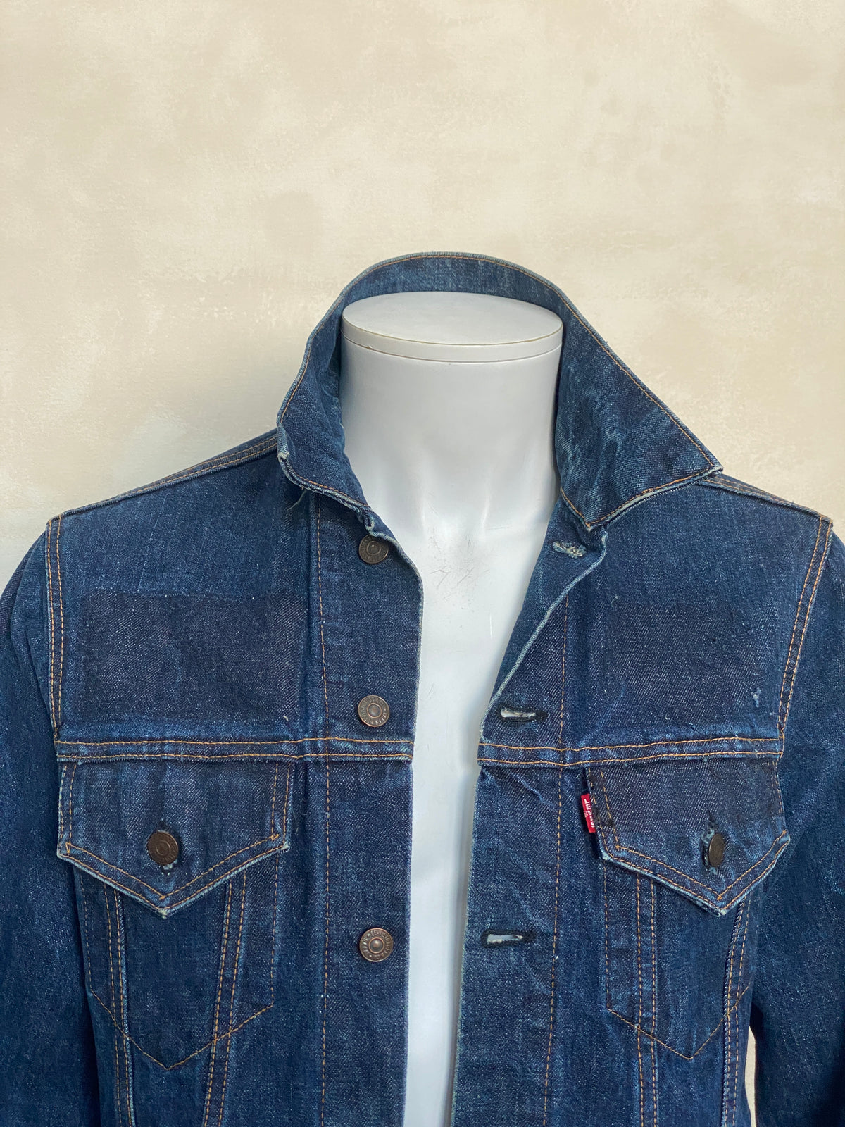 Size 42 US. Vintage 60s LEVIS Big E trucker Jacket Made in USA.-AJ357 Studio