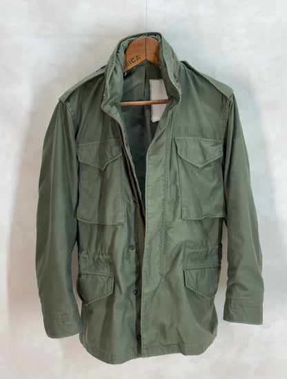 Authentic US Army M-65 Field Jacket – Vintage Military Combat Coat – Size XS Regular – Made in USA-AJ357 Studio