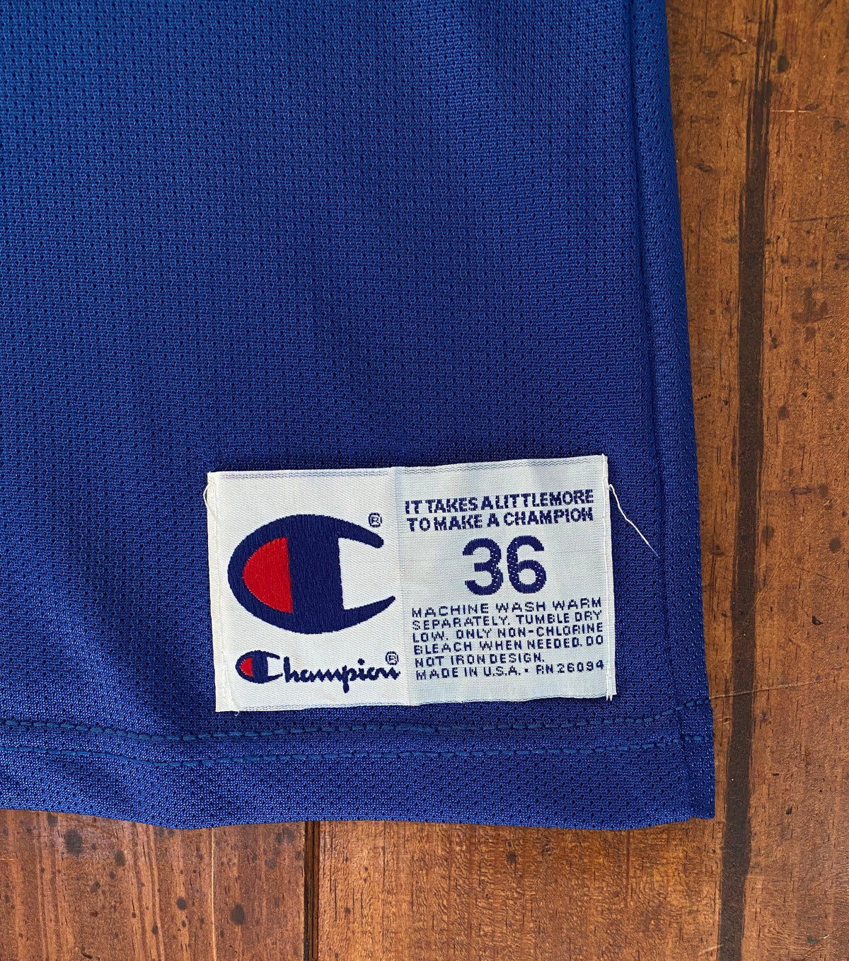 Size 36. VTG 90s NBA Dallas #5 Kidd jersey Made In USA by Champion-AJ357 Studio