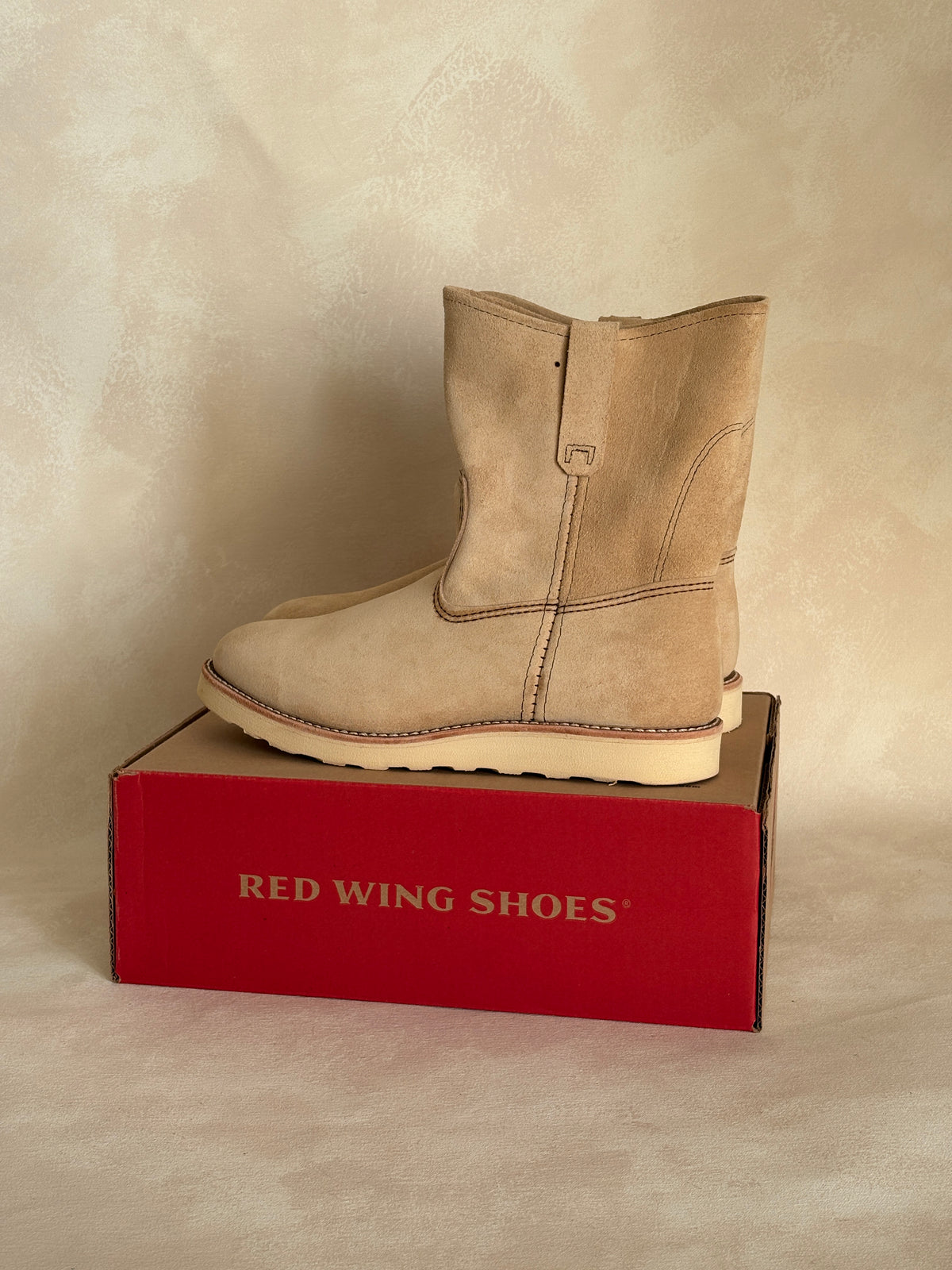 Size 10.5 E (44 EU) New Red Wing 8168 Pecos boots Made In USA ( Factory Second )-AJ357 Studio