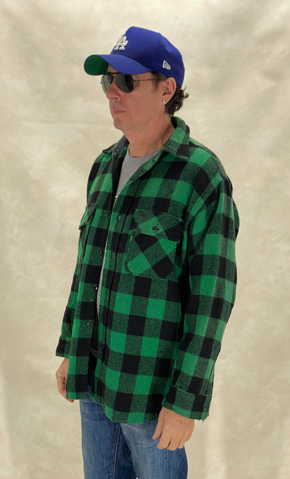 Size Large, 60s Pilgrim Heavy plaid shirt Made in USA Buffalo plaid-AJ357 Studio