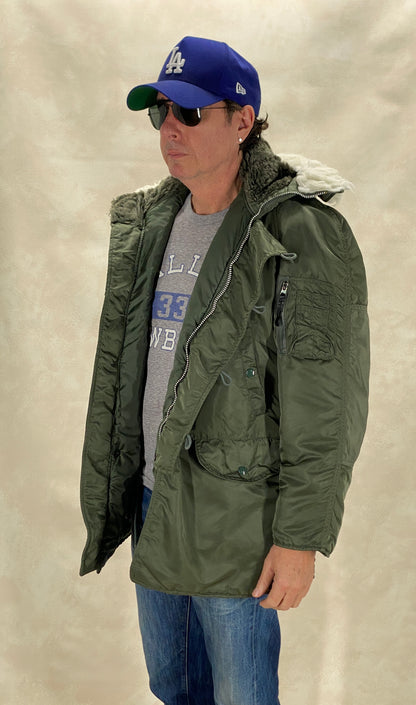 Med .Alpha Industries N2B flyer jacket Made in USA-AJ357 Studio