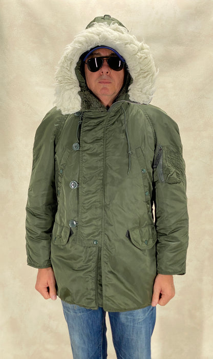 Med .Alpha Industries N2B flyer jacket Made in USA-AJ357 Studio