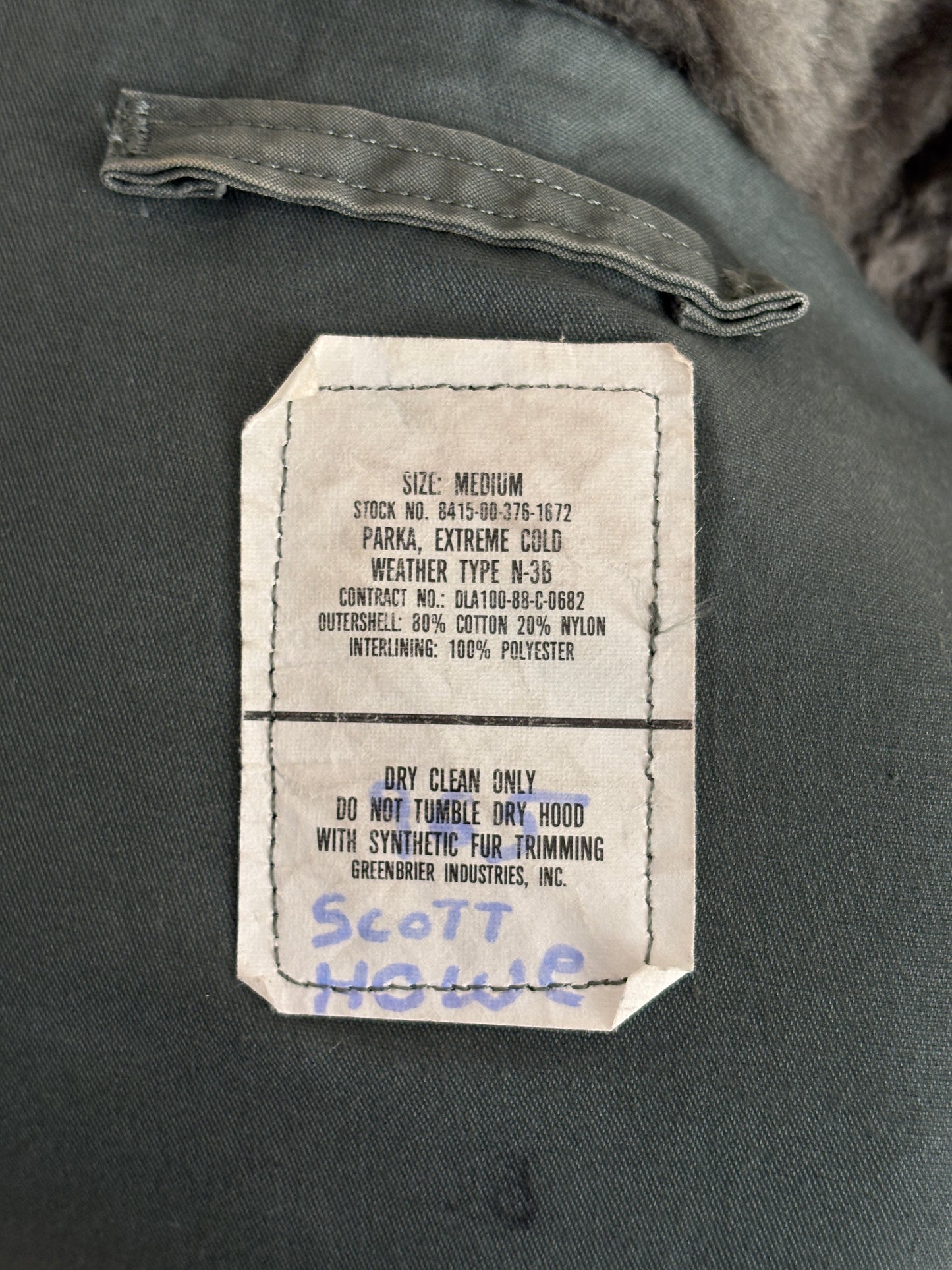 Authentic US Air Force N-3B Flight Jacket Parka — Extreme Cold Weather — Size Medium-AJ357 Studio-AJ357 Studio