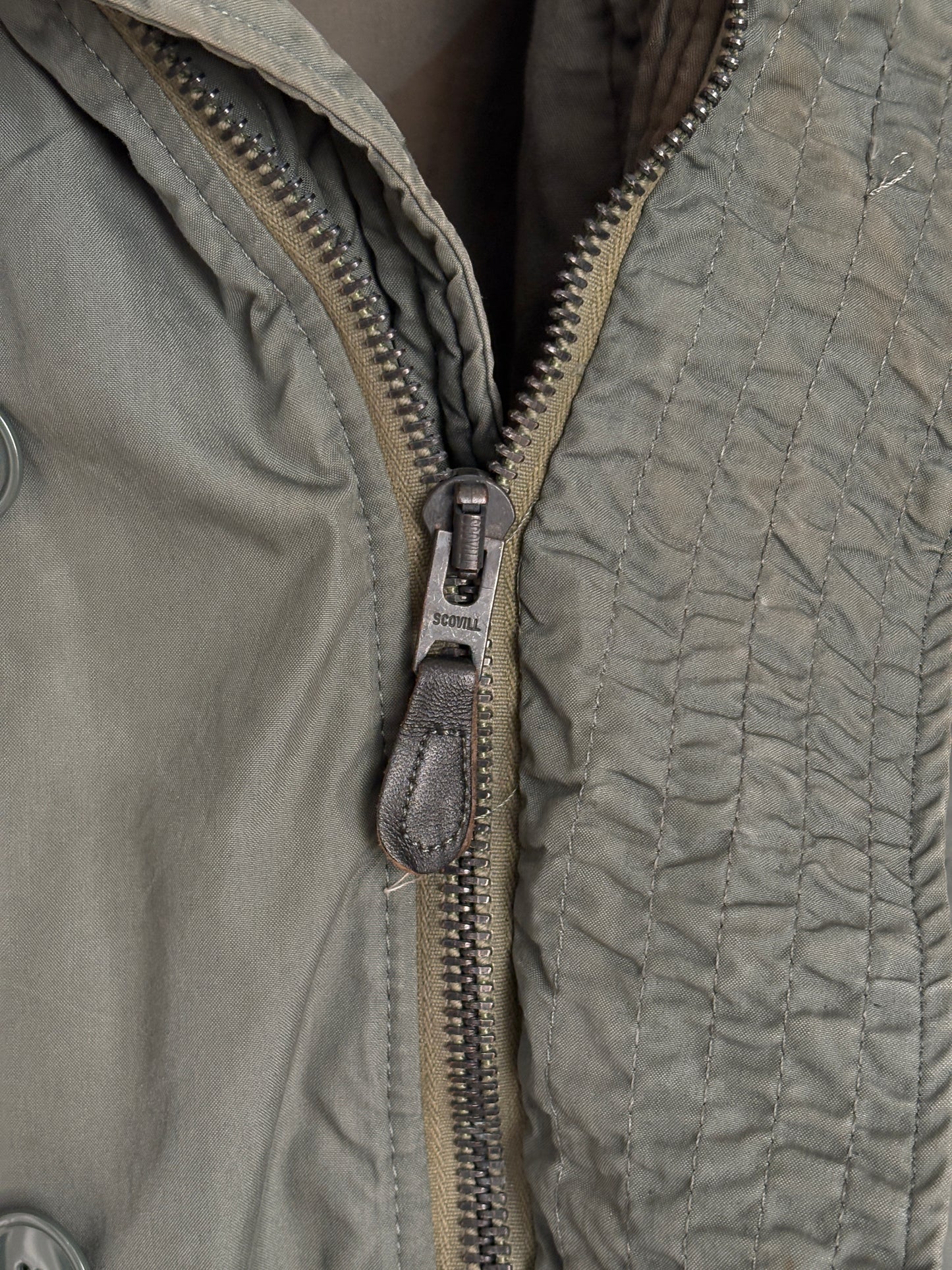 Authentic 1981 US Air Force N-3B Flight Jacket Parka — Extreme Cold Weather — Size Medium