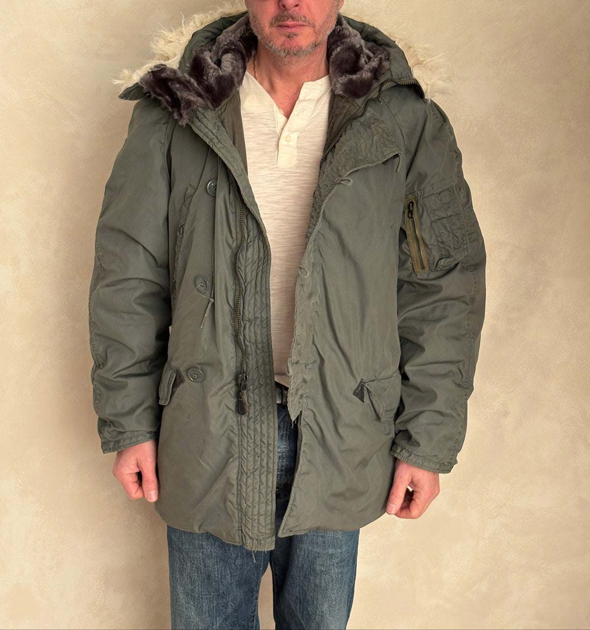 Authentic 1981 US Air Force N-3B Flight Jacket Parka — Extreme Cold Weather — Size Medium-AJ357 Studio