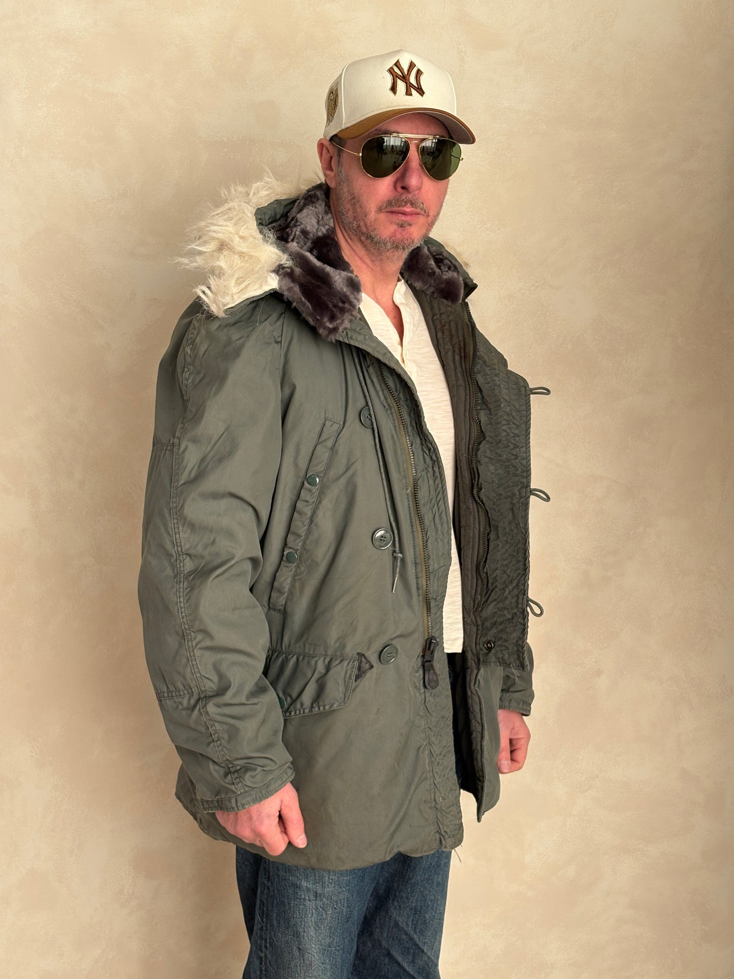 Authentic 1981 US Air Force N-3B Flight Jacket Parka — Extreme Cold Weather — Size Medium