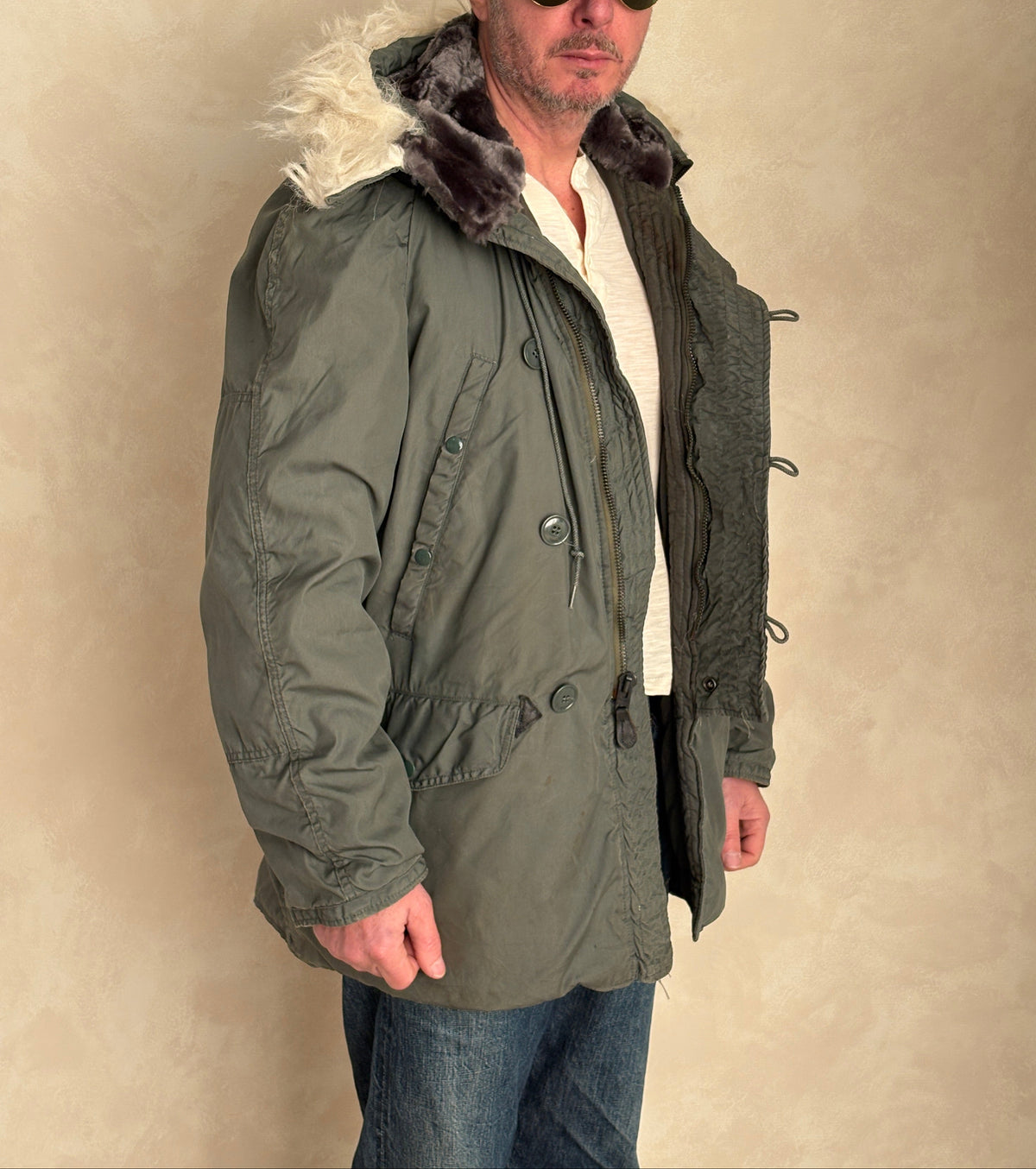 Authentic 1981 US Air Force N-3B Flight Jacket Parka — Extreme Cold Weather — Size Medium-AJ357 Studio