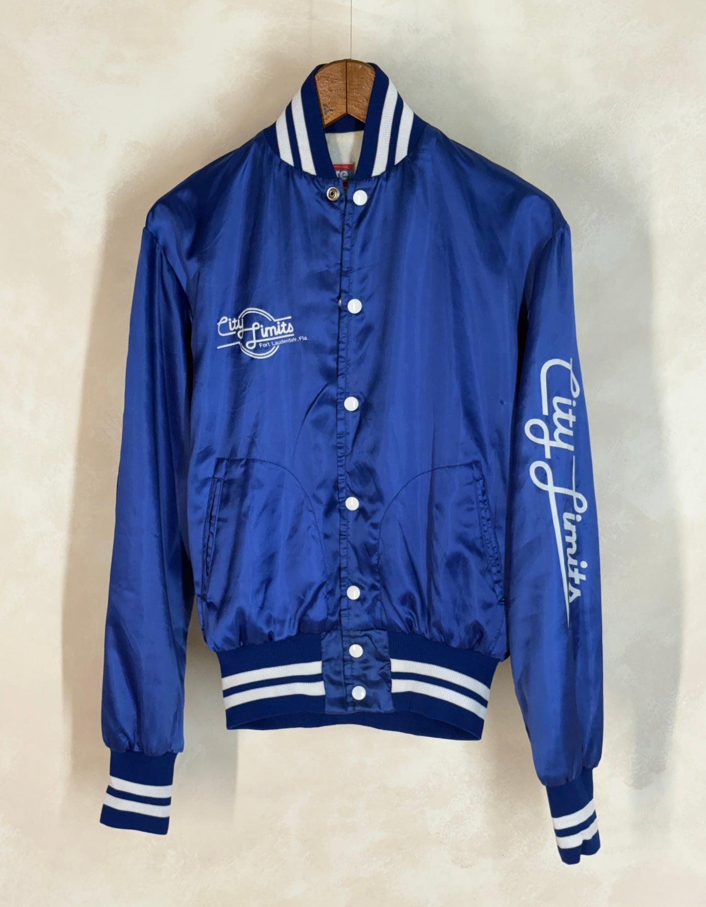 Size Med. Vintage 80s Satin Jacket Made In USA - USA Vintage Bcn