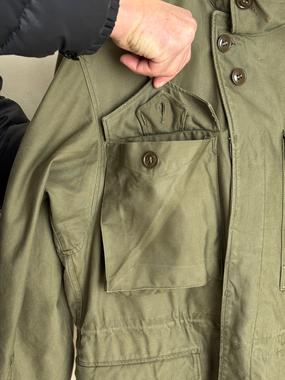 38 Reg Authentic US Army M-43 Field Jacket – OG-107 – Vintage Military Issue Made USA-AJ357 Studio