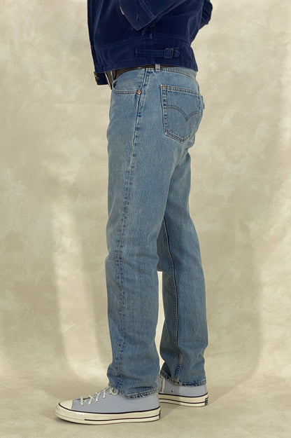 32X32 Levi's 501 Vintage Denim Jeans for women Made in USA-military-AJ357 Studio