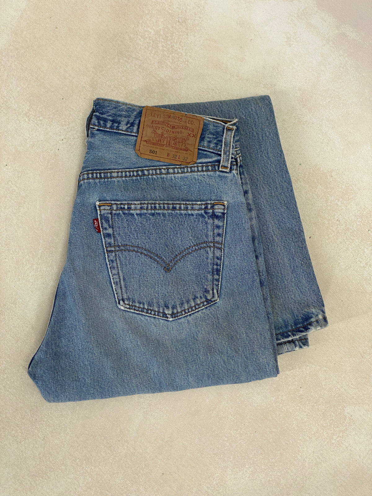 32X32 Levi's 501 Vintage Denim Jeans for women Made in USA-military-AJ357 Studio
