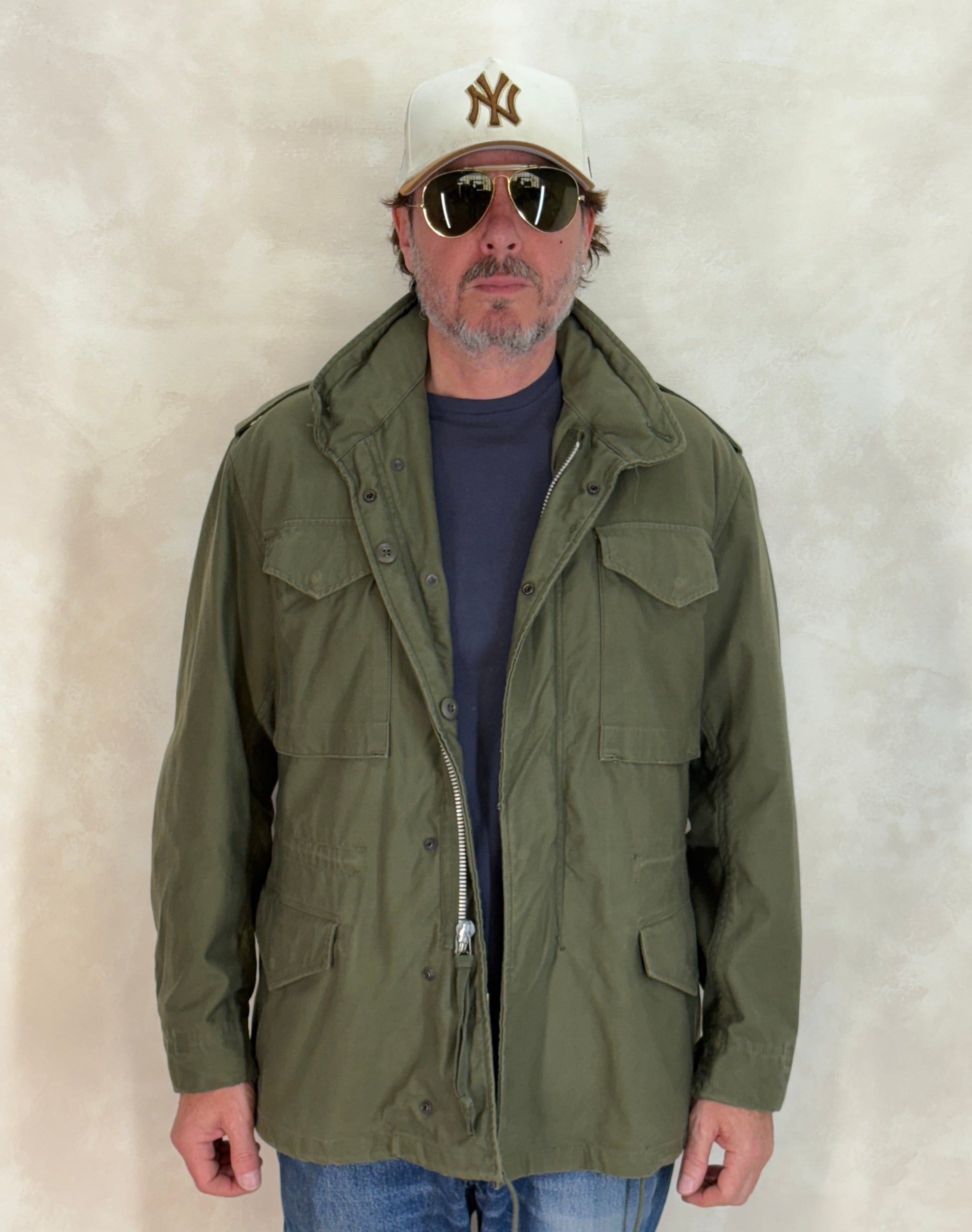 Small Reg. Authentic 1968 US Army M-65 field jacket made by John Ownbey. Military - USA Vintage Bcn