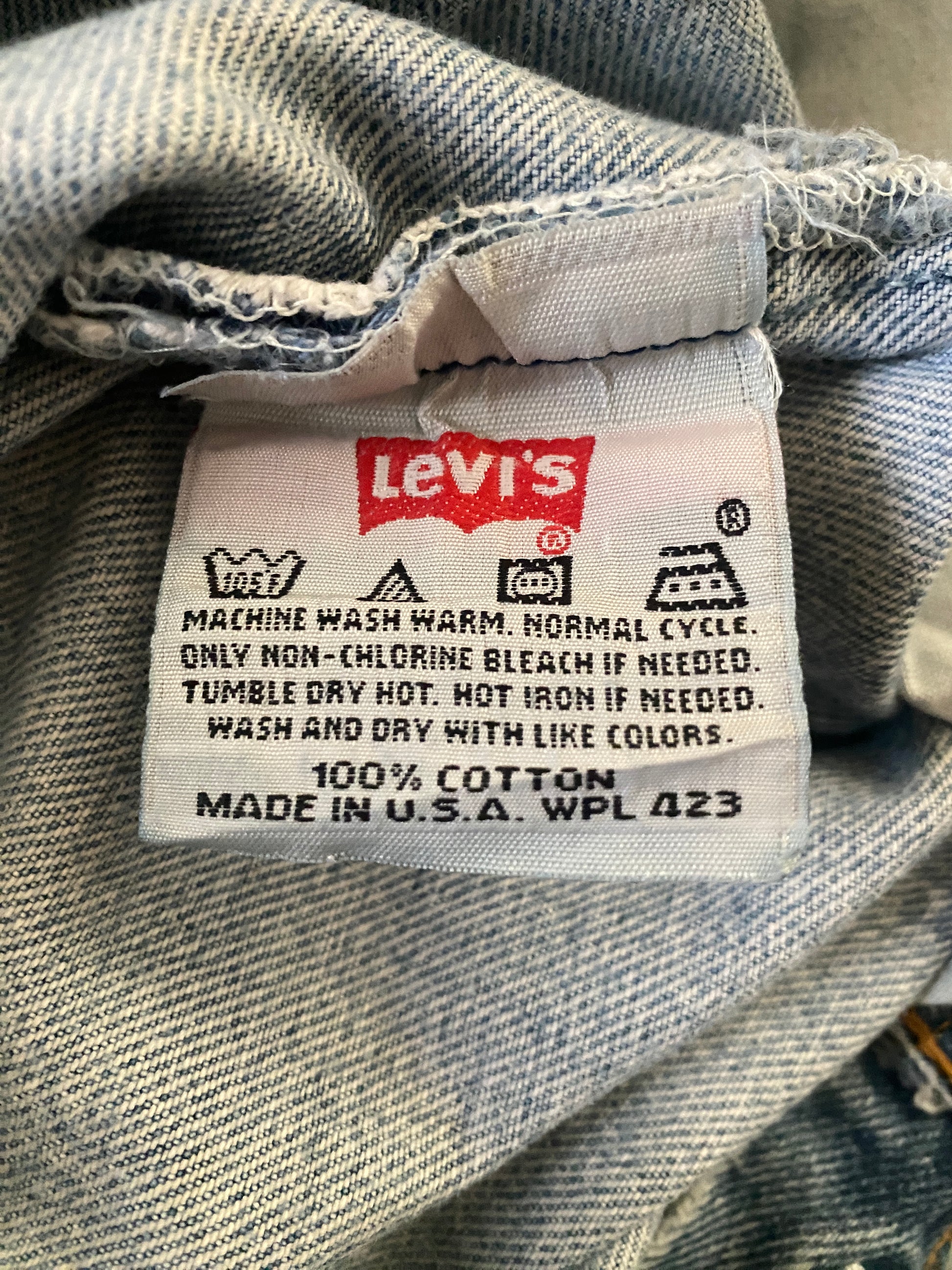 32X32 Levi's 501 Vintage Denim Jeans for women Made in USA - USA Vintage Bcn
