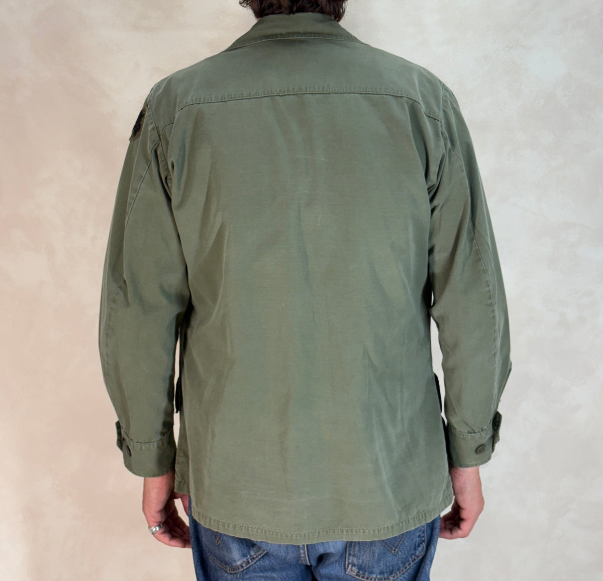 Med Reg. Authentic 1968 US Army vintage Vietnam jungle jacket.-AJ357 Studio