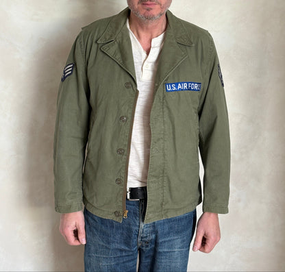 Vintage U.S. N-4 Field Jacket – WWII Contract / Vietnam Era U.S. Air Force Reissue. 38- 40US-AJ357 Studio-AJ357 Studio