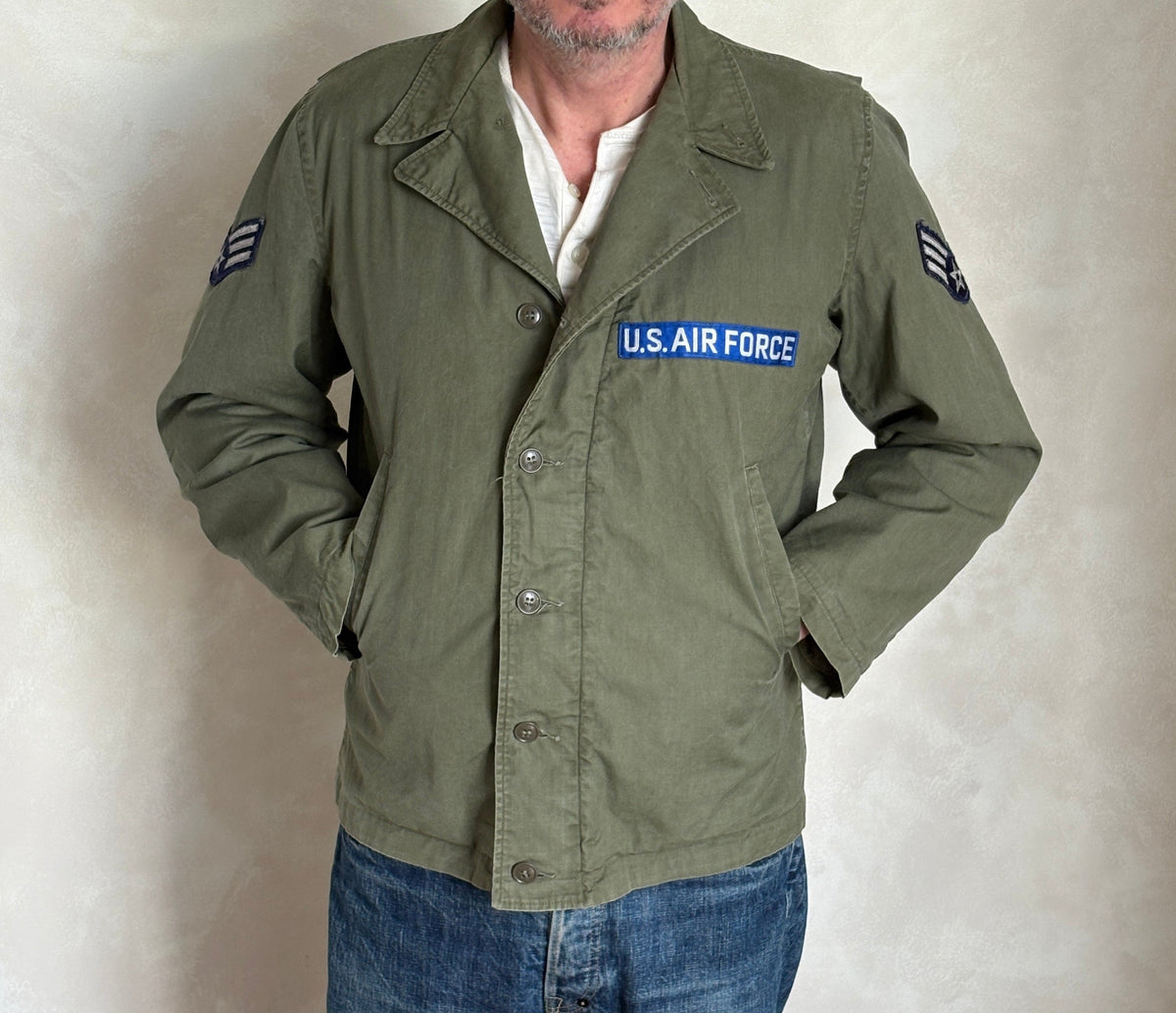 Vintage U.S. N-4 Field Jacket – WWII Contract / Vietnam Era U.S. Air Force Reissue. 38- 40US-AJ357 Studio