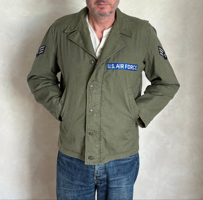 Vintage U.S. N-4 Field Jacket – WWII Contract / Vietnam Era U.S. Air Force Reissue. 38- 40US-AJ357 Studio-AJ357 Studio