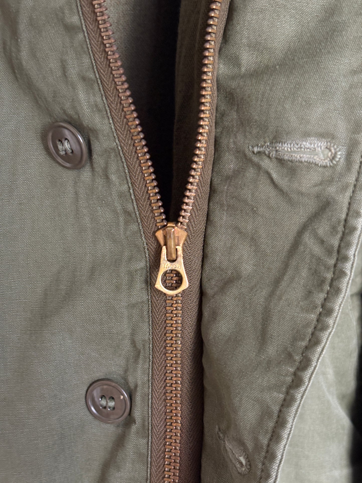 Vintage U.S. N-4 Field Jacket – WWII Contract / Vietnam Era U.S. Air Force Reissue. 38- 40US-AJ357 Studio-AJ357 Studio