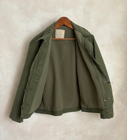 Size L. Vintage 1966 US Navy A-2 Deck Jacket . Military-AJ357 Studio-AJ357 Studio