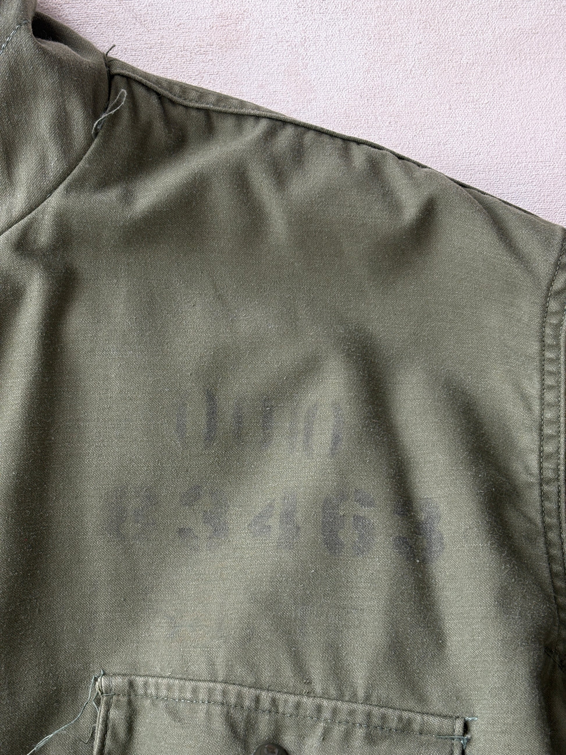 Vintage 1974 US Navy A-2 Deck Jacket Size Large XXL-AJ357 Studio-AJ357 Studio