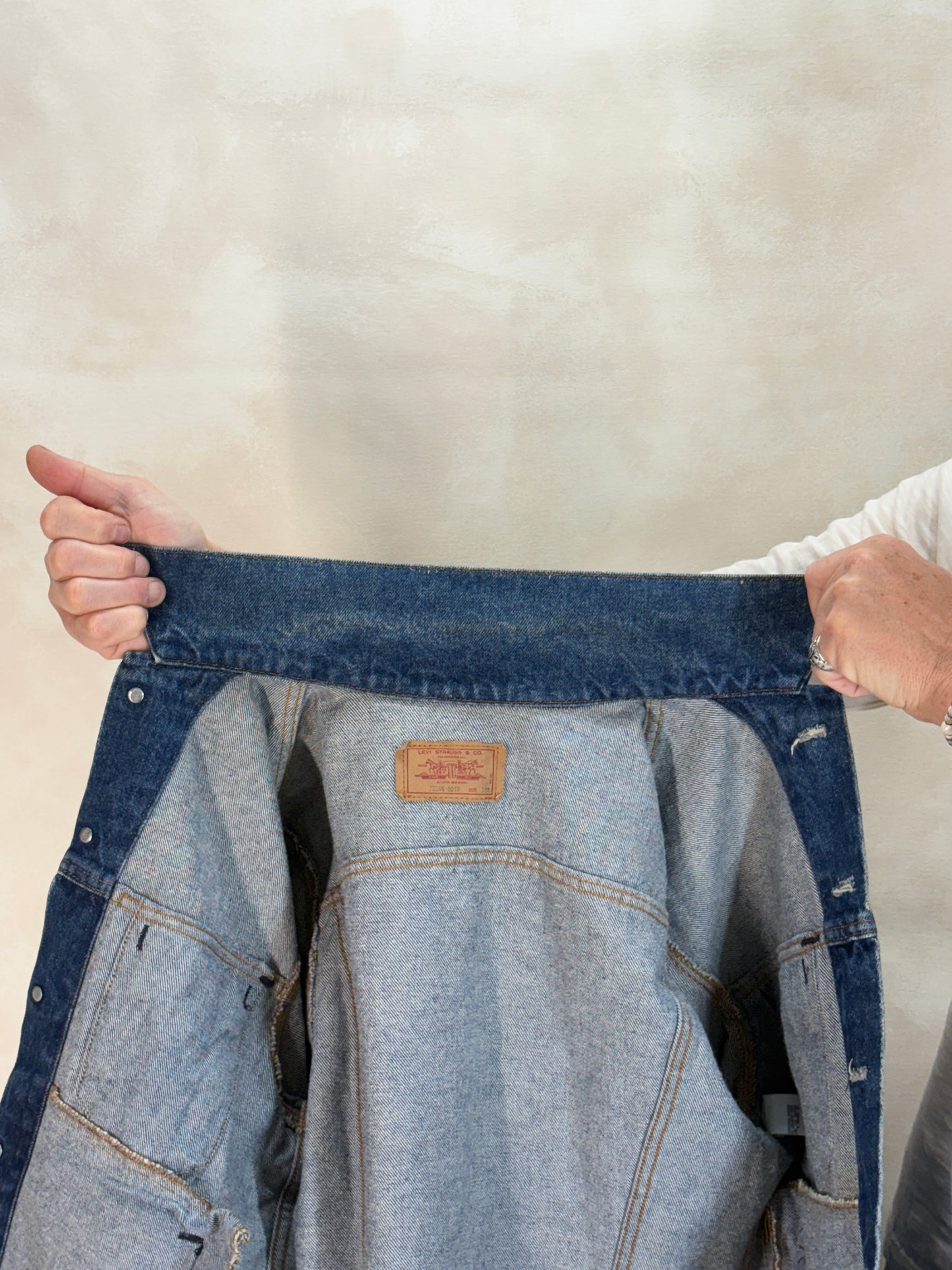 Size 38US / 48EU. Vintage 1980s Levi’s 70506 Trucker Jacket – 4 Pockets – Made in USA - USA Vintage Bcn