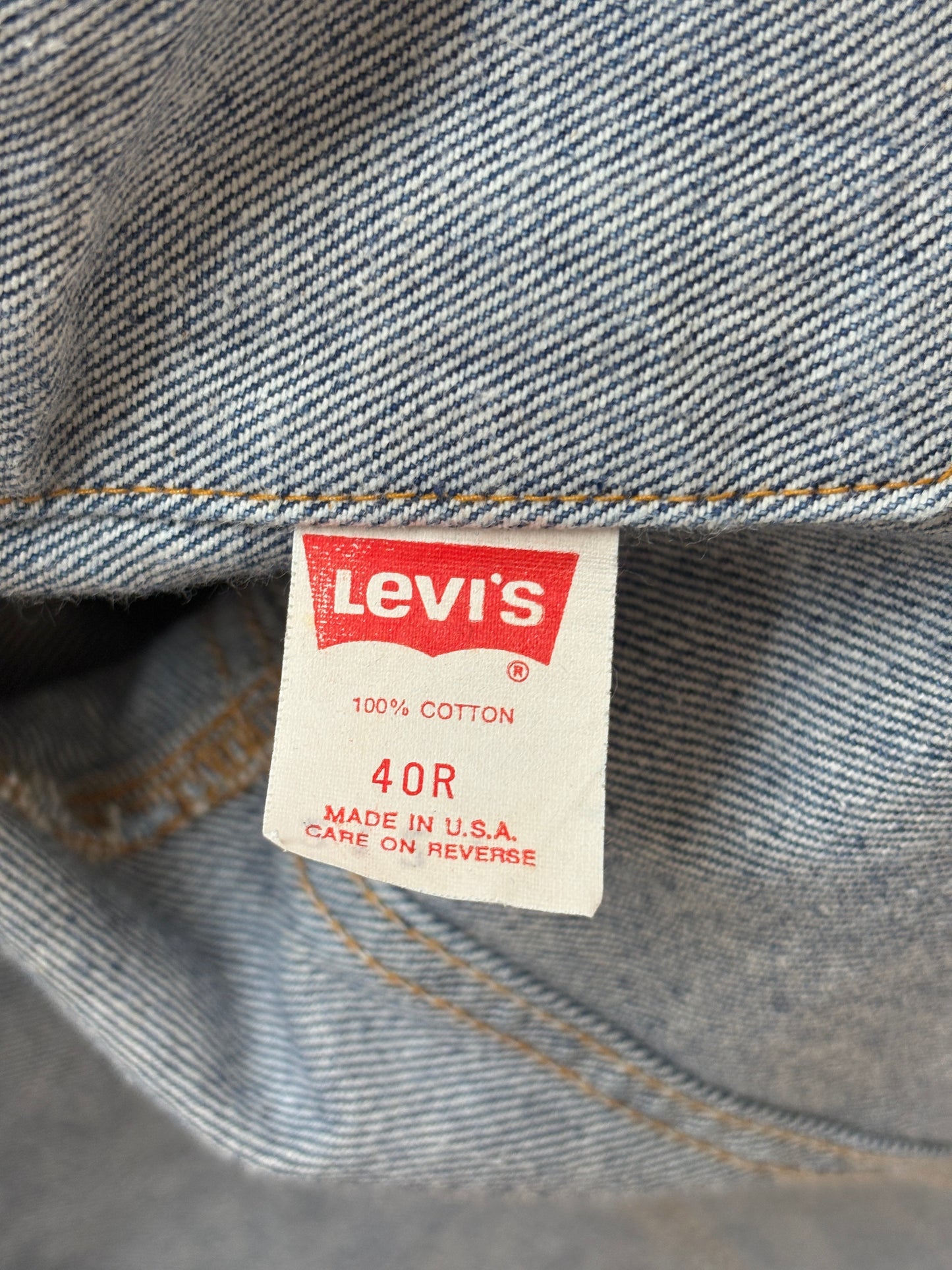 Size 42US / 52EU. Vintage 80s 70506 Levis 4 pockets jacket Made in USA - USA Vintage Bcn