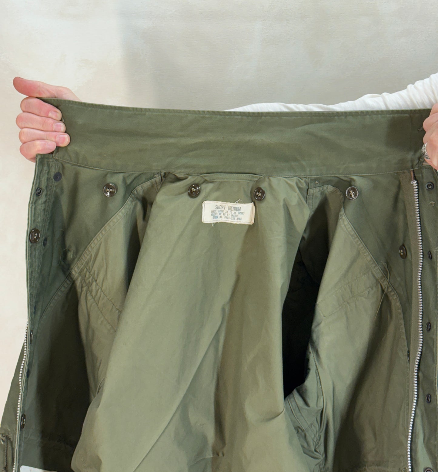 Med Short. Authentic 1950s US Army M-51 Field Jacket – OG-107 – Military Issue - USA Vintage Bcn