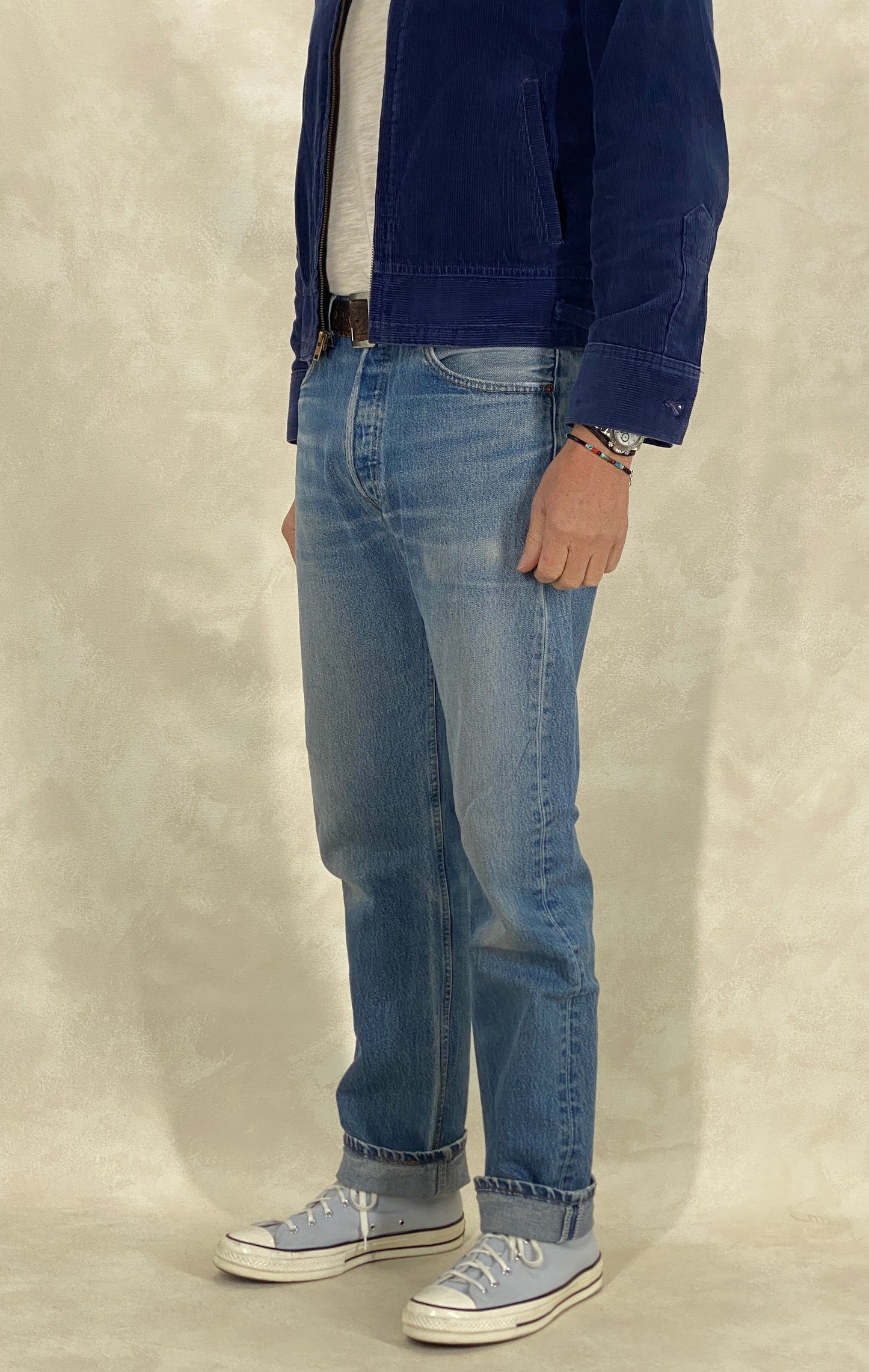 Vintage Levi’s 501 Jeans – Classic Denim Made in USA – Size 33x36-military-AJ357 Studio