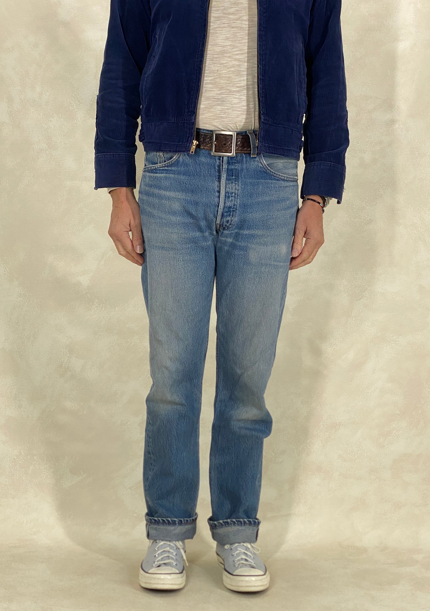 Vintage Levi’s 501 Jeans – Classic Denim Made in USA – Size 33x36-military-AJ357 Studio