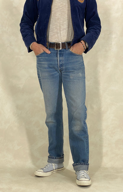 Vintage Levi’s 501 Jeans – Classic Denim Made in USA – Size 33x36-military-AJ357 Studio