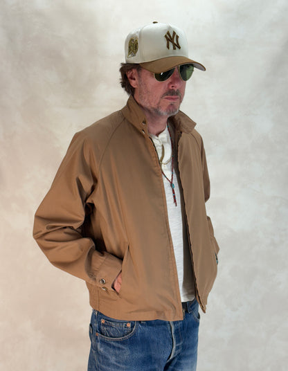 Size 42US / 52EU , 70s Light jacket made by English Squire .-AJ357 Studio