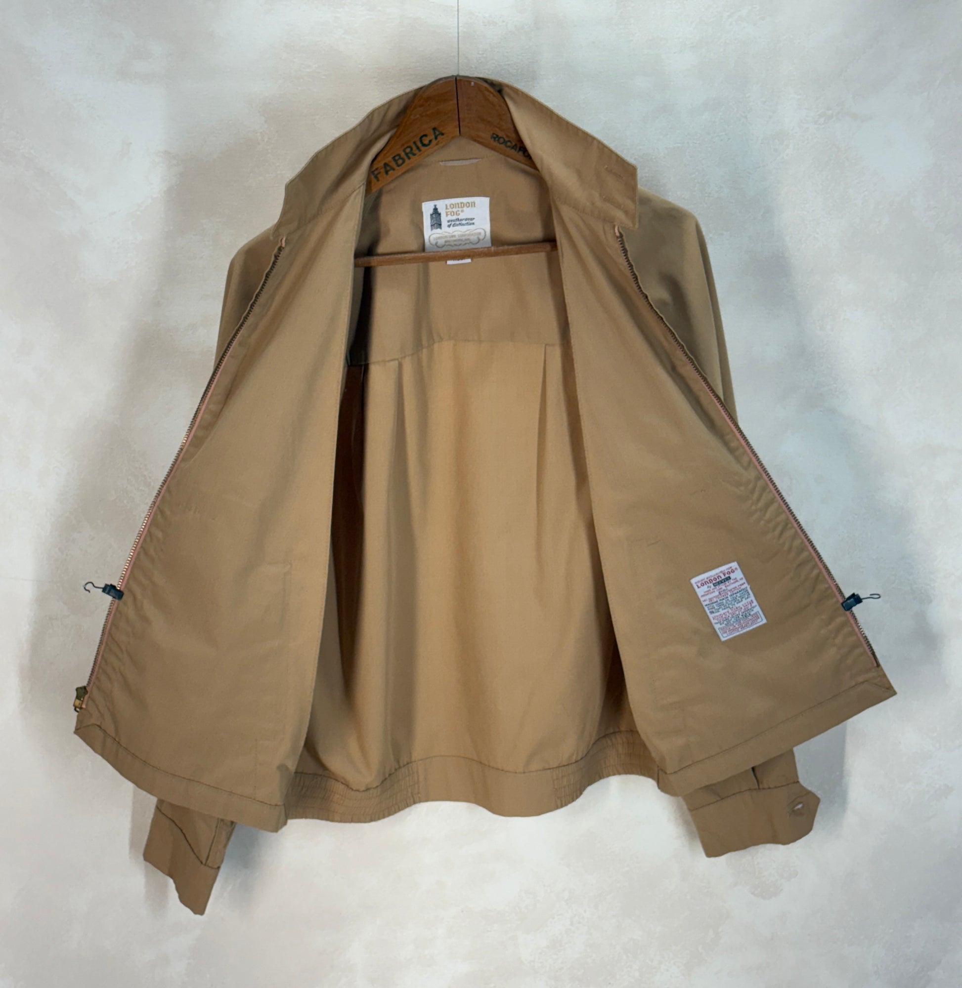 38 Reg , Vintage London Fog Lightweight Cotton-Blend Zip Jacket Made in USA. talon zipper - USA Vintage Bcn