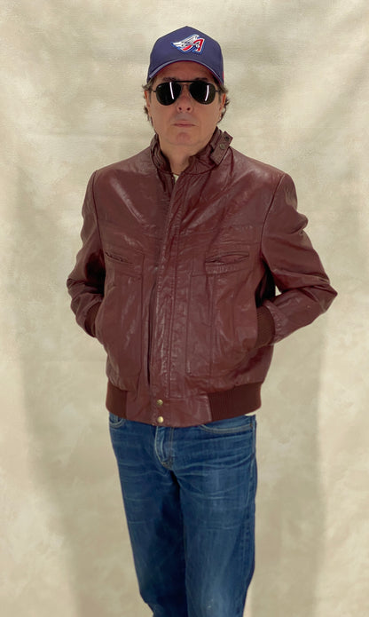 Size 42US / 52EU Vintage 80s men leather jacket made by Wilson-AJ357 Studio