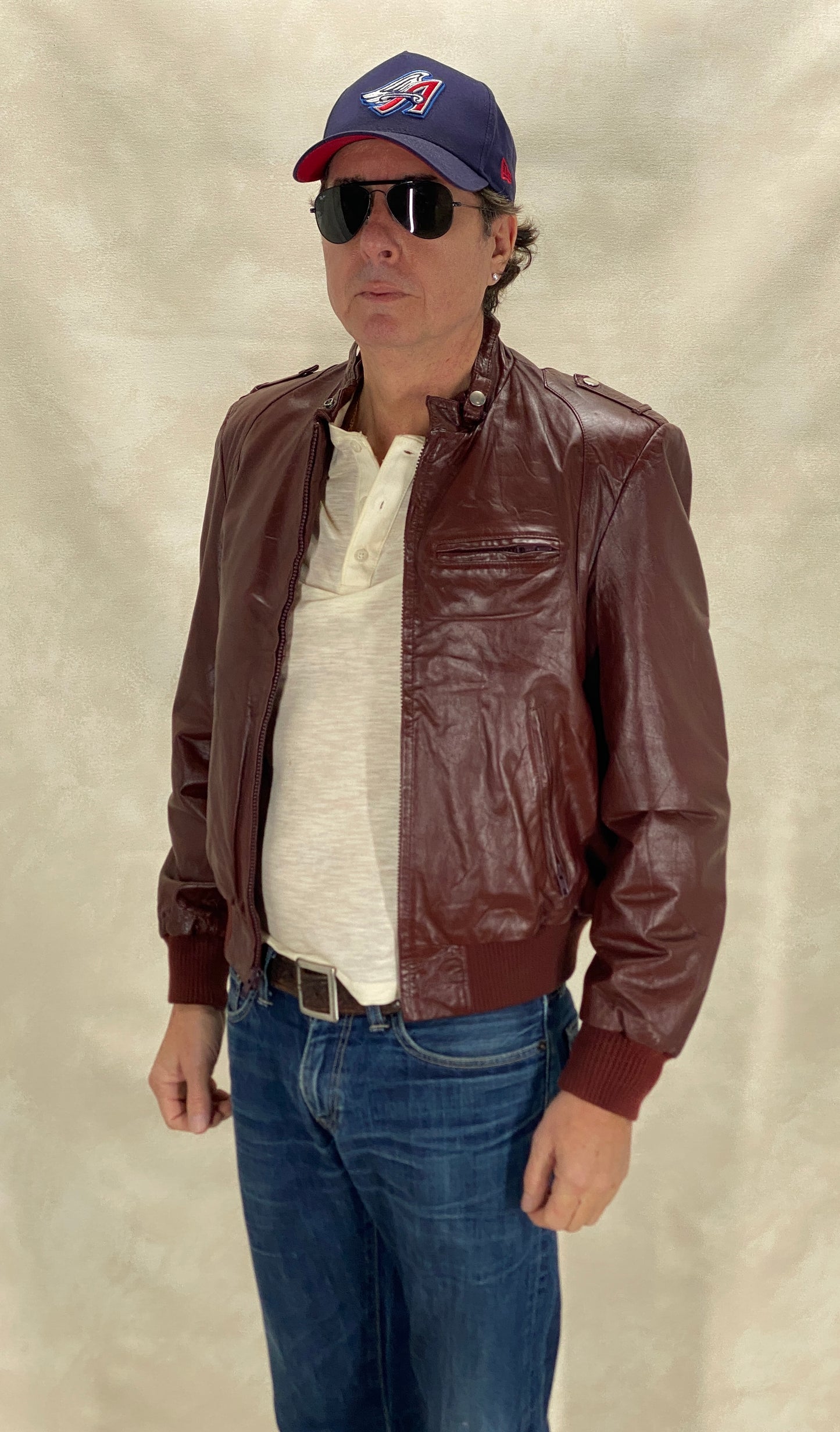 Vintage Wilson leather jacket in classic 1980s style made from genuine leather, size 42US 52EU